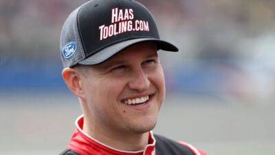 Ryan Preece wins Cup pole at Martinsville