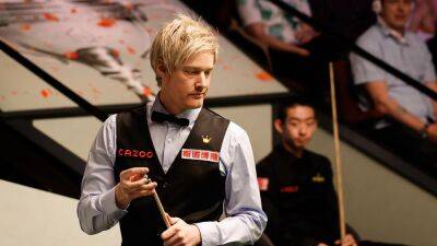 Neil Robertson storms past Wu Yize to advance at the Crucible