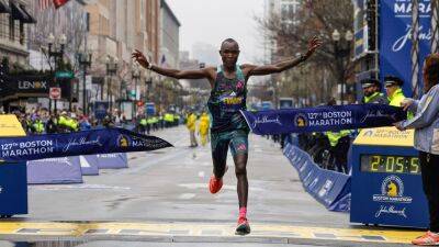 Evans Chebet wins 2nd straight Boston Marathon men's title