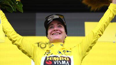 Marianne Vos - Annemiek Van-Vleuten - 'An emotional moment' – Marianne Vos reveals what it meant to wear yellow at inaugural Tour de France Femmes - eurosport.com - France - Netherlands
