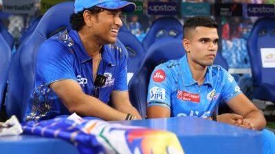 Sachin Tendulkar - Arjun Tendulkar - IPL 2023: Sachin Tendulkar Thanks Bollywood Actor, Who Was "The First One To Face" Arjun Tendulkar's Bowling - sports.ndtv.com - India -  Kolkata