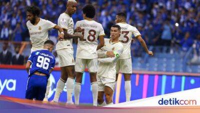 Cristiano Ronaldo - Al Hilal Vs Al Nassr: Ronaldo dkk Keok 0-2 - sport.detik.com - Saudi Arabia