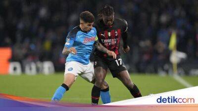 Sesal Napoli Tak Hentikan Gol Milan dengan Pelanggaran