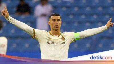 Momen Ronaldo Banting Lawan ala Gulat