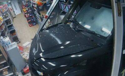 WATCH | Ex-Premier League footballer Danny Graham crashes car through storefront while driving drunk