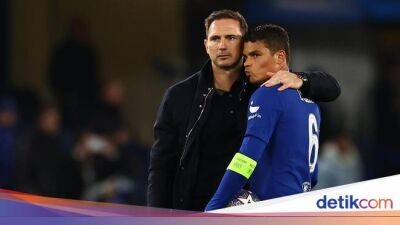 Neraka di Ruang Ganti Chelsea