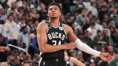 Bucks upgrade Giannis Antetokounmpo to questionable for Game 2