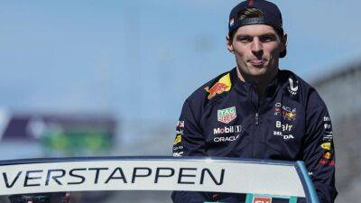 Updated Verstappen avoids carnage to take Australian Grand Prix