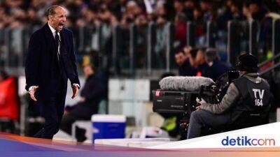 Massimiliano Allegri - Wojciech Szczesny - Juventus Menang, Allegri kok Malah Ngambek? - sport.detik.com