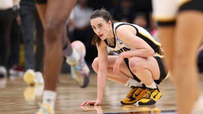 Women's Final Four 2023 - How Caitlin Clark and Iowa learned to merge her historic scoring with championship-level team hoops
