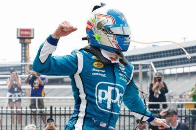 Josef Newgarden holds off Pato O’Ward for back-to-back IndyCar victories at Texas