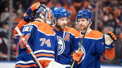 Connor Macdavid - Leon Draisaitl - Evander Kane - Jay Woodcroft - Oilers beat Kings 4-2 in Game 2 to tie first-round series - foxnews.com - Los Angeles -  Los Angeles