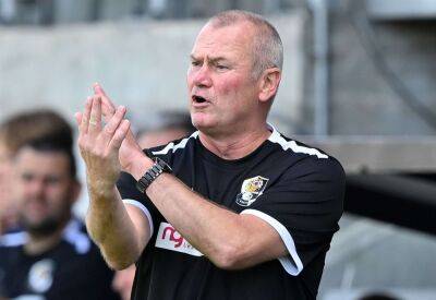 Dartford close in on securing a second-placed National League South finish as they visit Concord Rangers