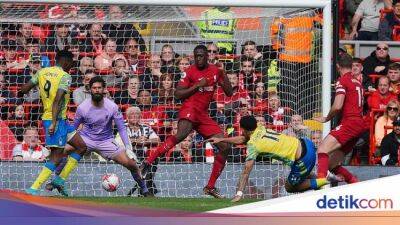 Diogo Jota - Nottingham Forest - Liga Inggris - Liverpool: Serangan Wah, Pertahanan Walah-walah - sport.detik.com - Liverpool