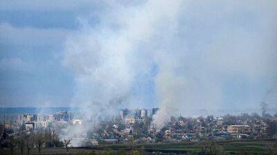 Fighting intensifies in Donetsk as Russia claims more territory in Bakhmut