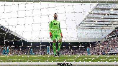 Hugo Lloris says sorry to Spurs fans after 'a bit of a mess'