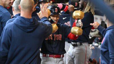 David Ortiz - Alex Cora - Masataka Yoshida fuels Red Sox rally with 2 home runs in 8th - espn.com -  Boston - Japan - state Texas -  Milwaukee