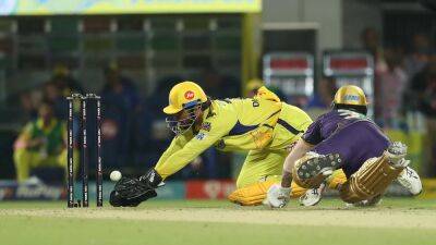 Watch: MS Dhoni Fails To Make Up For Zing Bails Drama With Rare Wicket-keeping Error