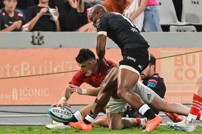 Calvin Nash - WATCH | Swys slams ref's decision to award Munster a controversial try against Sharks - news24.com - Ireland - county Major -  Durban