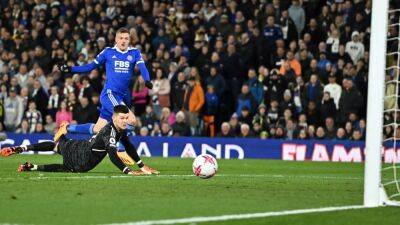 Jamie Vardy scores from the bench as Leicester and Leeds draw