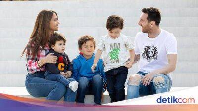 Lionel Messi - Messi Bawa 15 Koper ke Barcelona, Bukan buat Pindahan tapi... - sport.detik.com -  Santo