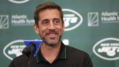 Jets introduce Aaron Rodgers as veteran quarterback says Super Bowl III trophy 'looks lonely''