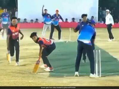 Watch: Comedy Of Errors As Batters Complete 3 Runs Due To Fielders' Mess. Laughter Guaranteed - sports.ndtv.com - Britain - Usa - South Africa - Uae - India - Saudi Arabia