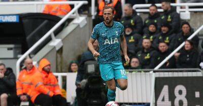 Tottenham star Harry Kane told Manchester United transfer would 'not be enough' for him