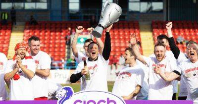 Stirling Albion - Darren Young - Stirling Albion boss Darren Young urges his title winners to savour the moment when they get the League 2 trophy - dailyrecord.co.uk