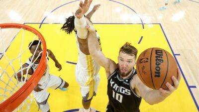 Sacramento Kings' playoff hopes run through Domantas Sabonis - ESPN