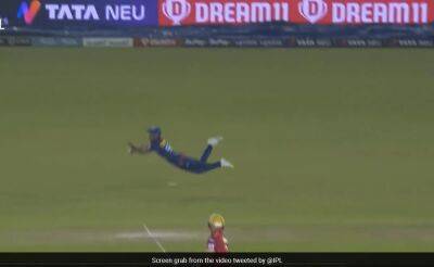 Watch: Ravi Bishnoi Pulls Off Superhuman Fielding Effort, Stuns Everyone