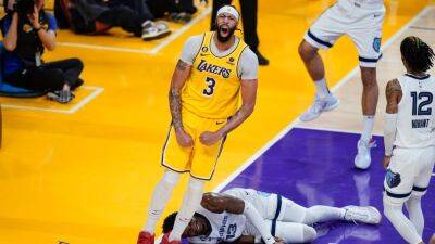 Lakers pound Grizzlies by 40, advance to Round 2 of NBA playoffs - ESPN