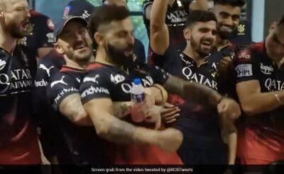 IPL 2023 - Watch: Virat Kohli Leads Royal Challengers Bangalore's Celebration After Win vs Mumbai Indians With Funny Dance