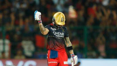 From Chris Gayle To Sunil Gavaskar: How Greats Reacted To Virat Kohli's 'Carnage' Against Mumbai Indians Bowlers