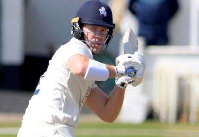 Kent (186 & 128) lost to Middlesex (229 & 86-1) by nine wickets at Lord’s in County Championship Division 1