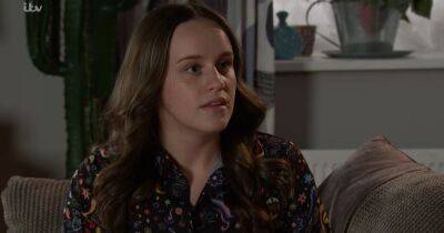 Fans 'obsessed' as Corrie star Ellie Leach shares new hairstyle after fans make plea over her character as they prepare for her exit