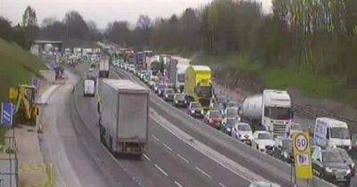 BREAKING: Traffic builds on M6 as carriageway blocked due to police incident - updates