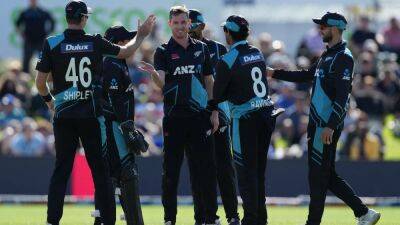 Tom Latham - Adam Milne - Tim Seifert - Adam Milne Takes Five As New Zealand Demolish Sri Lanka In 2nd T20I - sports.ndtv.com - New Zealand - Sri Lanka - Chad -  Queenstown