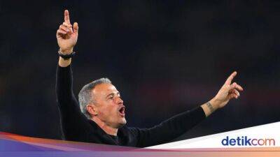 Luis Enrique - Luis Enrique Tiba di London, Negosiasi dengan Chelsea - sport.detik.com