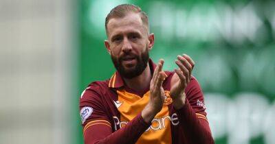 Kevin van Veen shouting about goal targets isn't a problem, I wish more strikers would, says Well boss