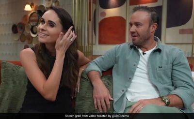 Watch - Shah Rukh Khan "Is Pure Love": RCB Legend AB de Villiers Stunned As Wife Danielle Says She Supports KKR In IPL 2023