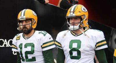 Jets sign another player connected to Aaron Rodgers as trade remains in works with Packers