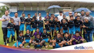 Ada Wejangan untuk Anak-anak Papua Football Academy