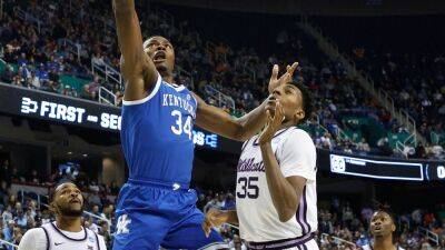 Kentucky's Oscar Tshiebwe to enter NBA draft, open to return