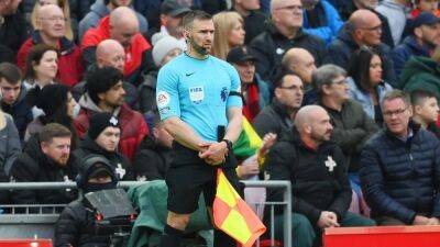 Jurgen Klopp - Gary Neville - Andy Robertson - Andrew Robertson - Chris Kavanagh - PGMOL to investigate linesman clash with Liverpool's Andy Robertson - rte.ie - Manchester - Liverpool