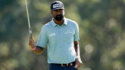 Sahith Theegala nails incredible chip-in for birdie at Masters