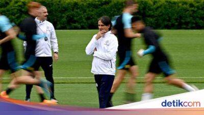 Simone Inzaghi - Inter Milan - Inzaghi: Milan Bagus di Liga Champions? Gak Takut Tuh - sport.detik.com