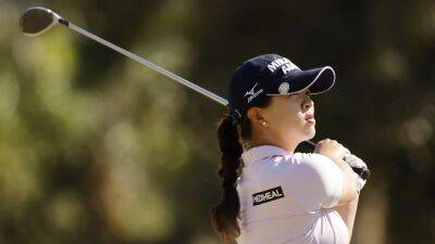 Sei Young Kim shoots 66 to grab Founders Cup lead