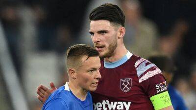 Declan Rice Could Leave West Ham, Admits Manager David Moyes