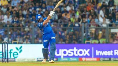 Chris Gayle - Rohit Sharma - Rohit Sharma Surpasses AB De Villiers For Big Milestone In IPL History - sports.ndtv.com - India